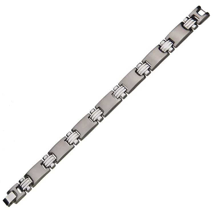 Armband i rostfritt stål. Kollektion Steelstyle 2023 Nr 8. Längd 21,5cm bredd 13mm. - Bild 2