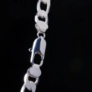 Halskedja. Massiv Figaro-kedja, ca 50cm. 12mm länkbredd. Äkta Sterling-silverlook. - Bild 2