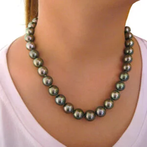 Pärlhalsband med färgspel. Stora söderhavspärlor 10-11mm. - Bild 2